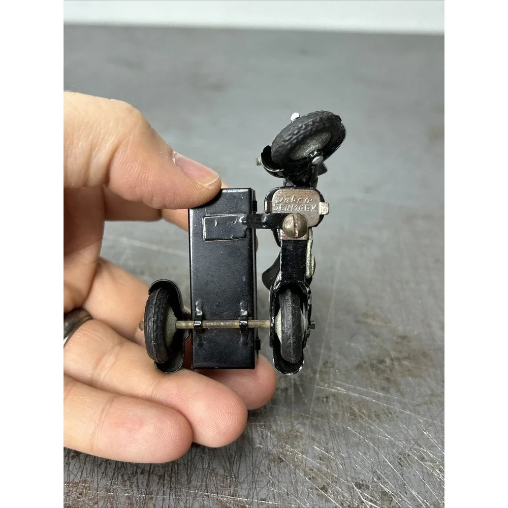 TEKNO DENMARK 764 HARLEY DAVIDSON‎ MOTOR CYCLE WITH SIDECAR BLACK MISSING PART